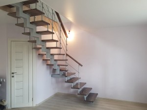 Межэтажные лестницы для загородного дома