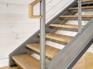 Как выбрать деревянные ступени для лестницы на металлическом каркасе 