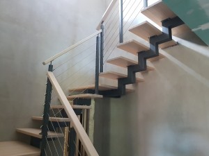 Изготовление металлического каркаса лестницы