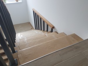 Ограждение лестничного проема заказать