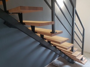 Цельносварное ограждение лестницы на заказ в Беларуси