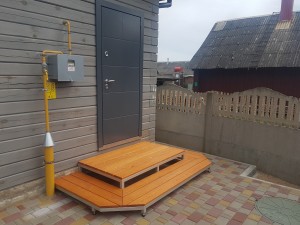 Крыльцо Гарант в Ивенце
