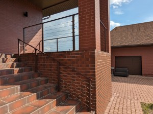 Как «прокачать» террасу, крыльцо и лестницу: идеи, которые реально повышают комфорт и вид дома