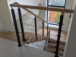 Лестничная площадка: 7 практичных способов использовать пространство Лестничная площадка: 7 практичных способов использовать пространство