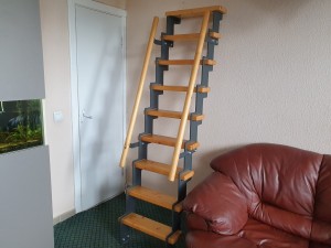 Лестница в подвал гаража Лестница в подвал гаража