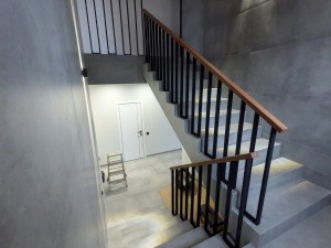 Установка ограждения Рамка с поручнем из дуба по ул. Подкова, Колодищи