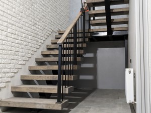 Как выбрать ступени для лестницы: дуб, ясень, берёза или хвоя