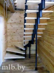 Проект лестницы со ступенями из сосны