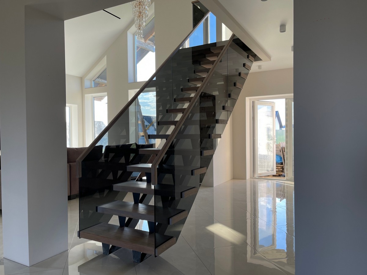 Лестница на двух косоурах Дуэт Лестница на двух косоурах Дуэт